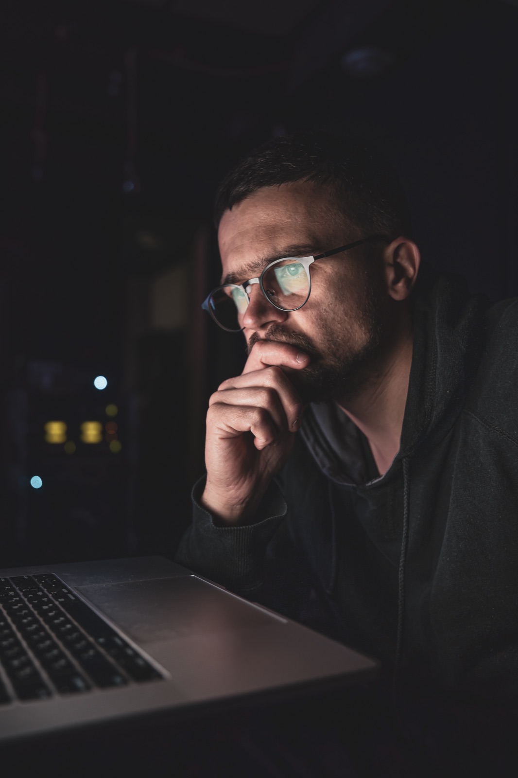 Sviluppo web notturno — focus e codice